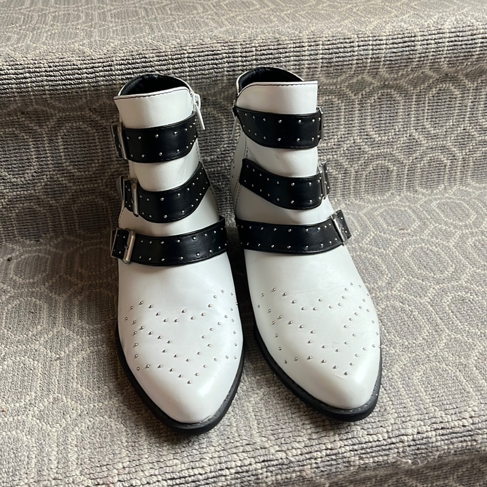 ⚡️SALE Black & White Leather Booties with Studded Details, Silver Buckles, 8.5